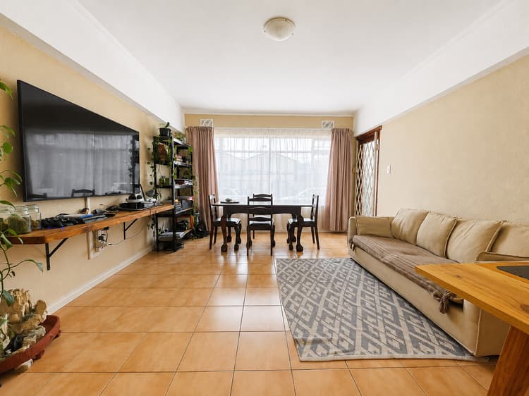 Main property image