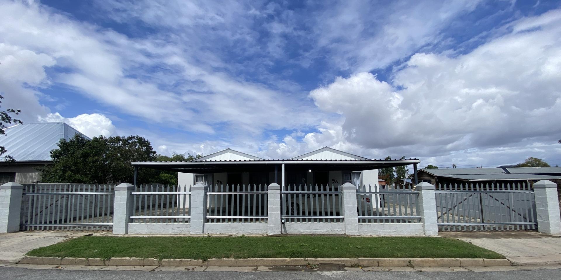 Image 1 of 6