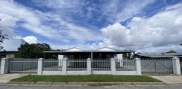 Main property image