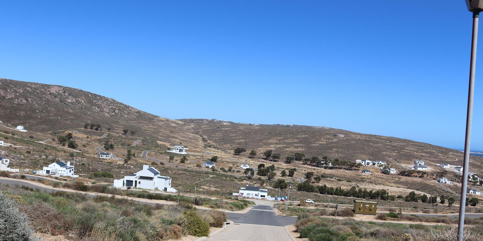 Image 2 of 6