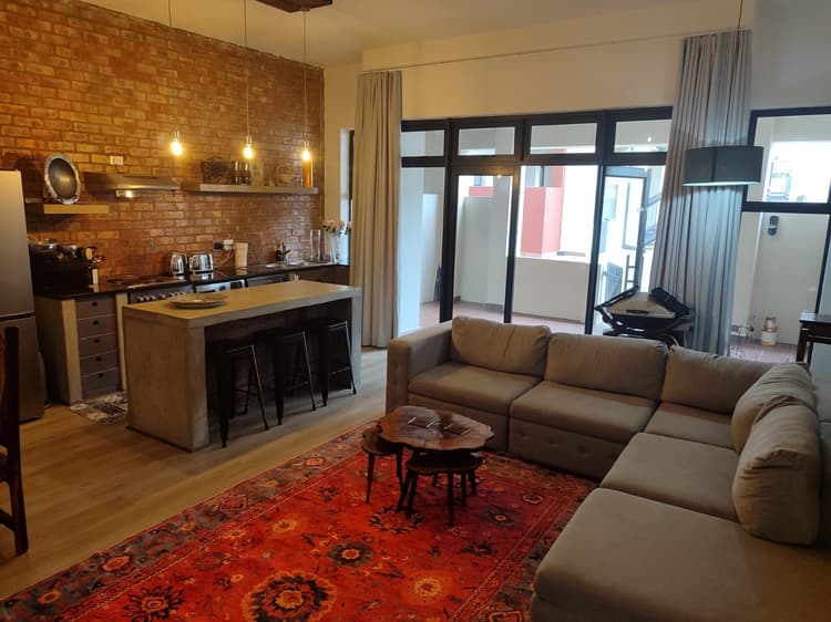 Main property image