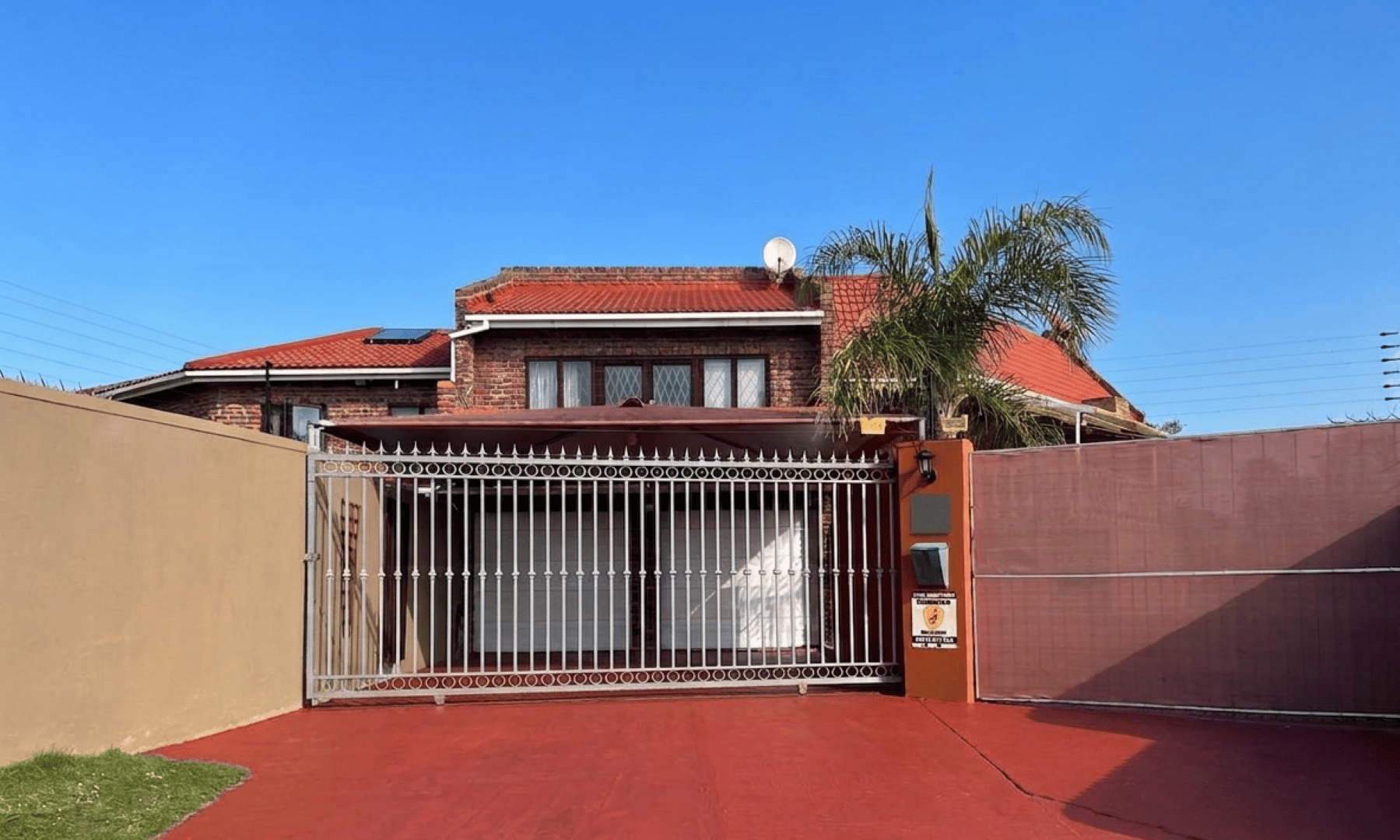 Image 1 of 6