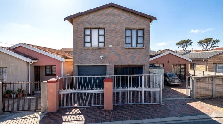 Main property image