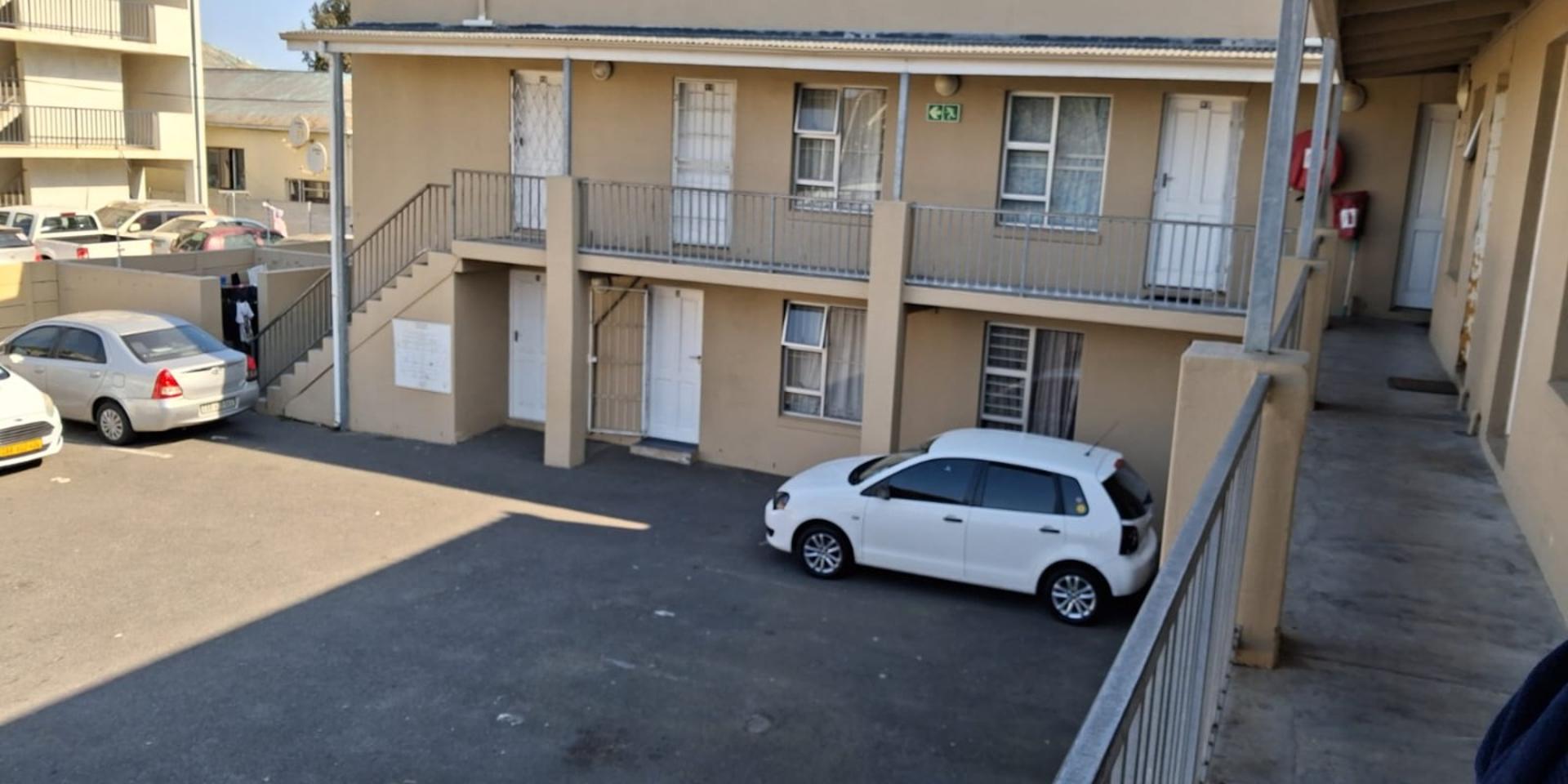 Image 1 of 6
