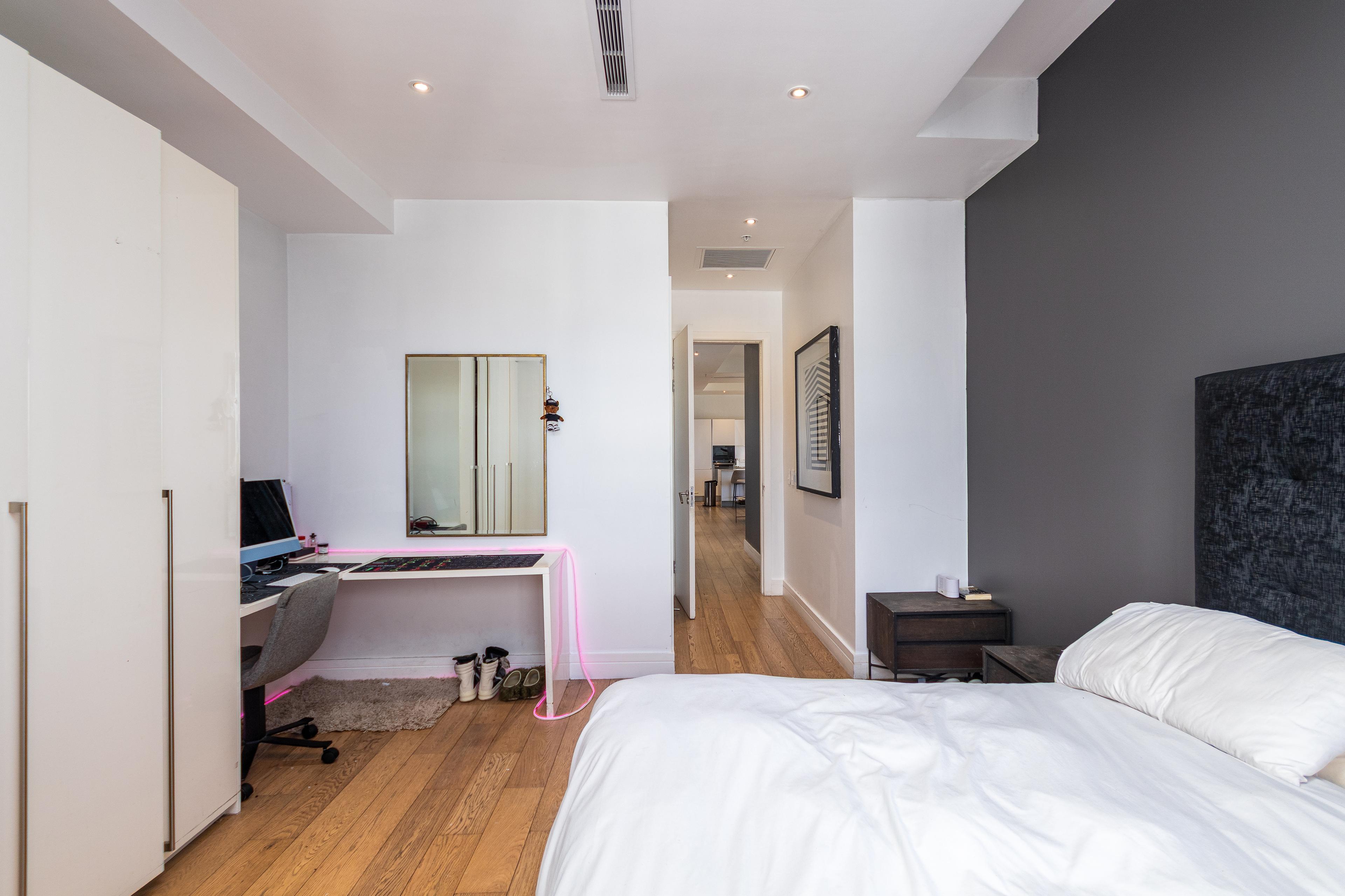 Image 18