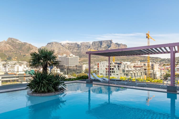 Main property image