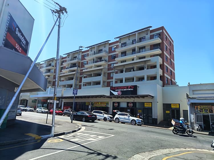 Main property image