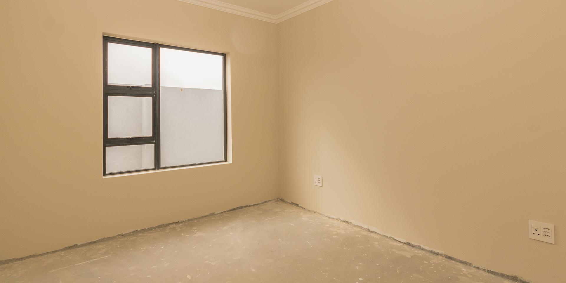 Image 3 of 6
