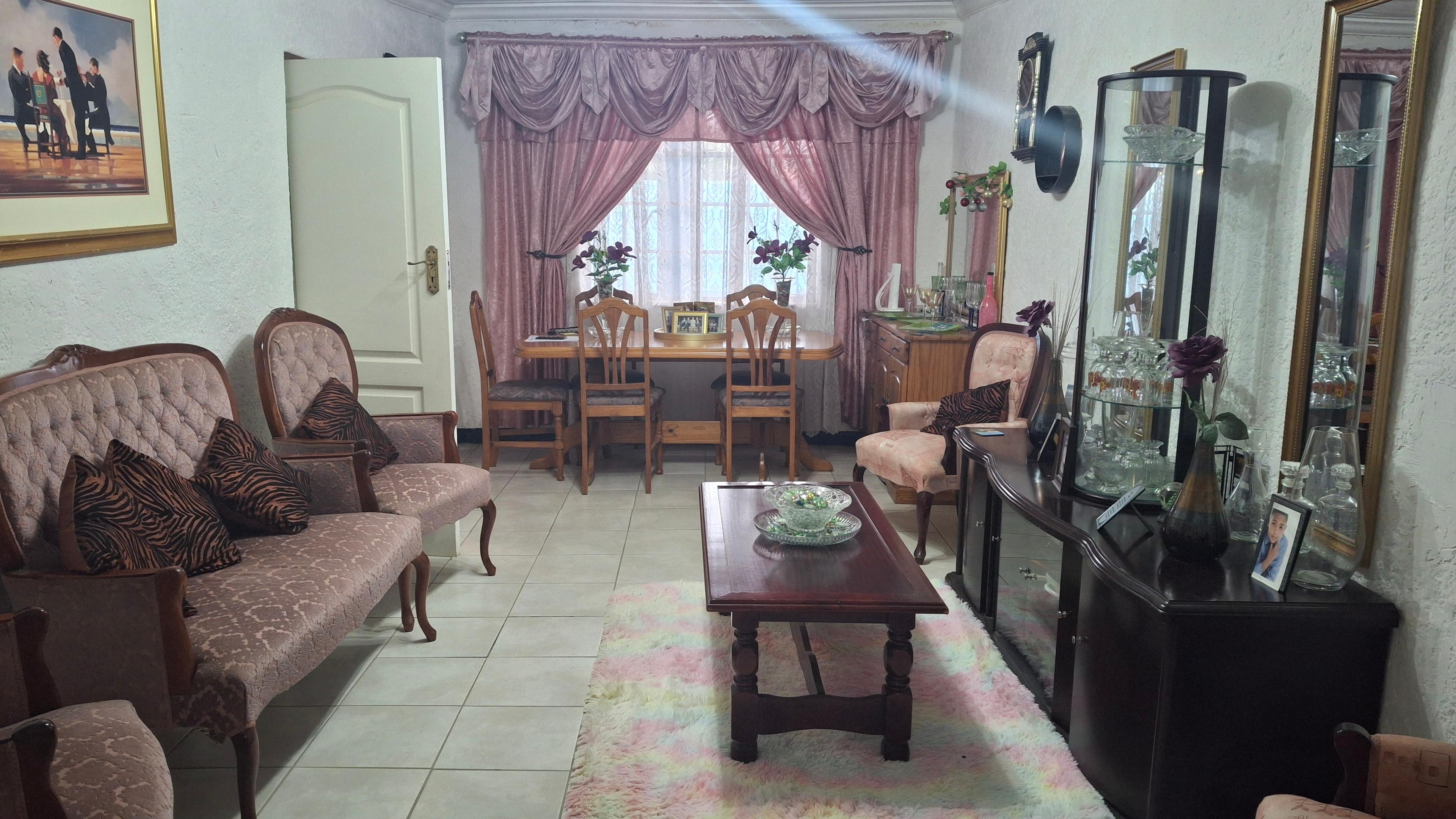Image 5 of 6
