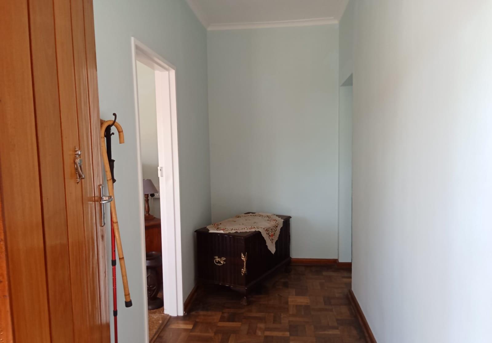 Image 5 of 6