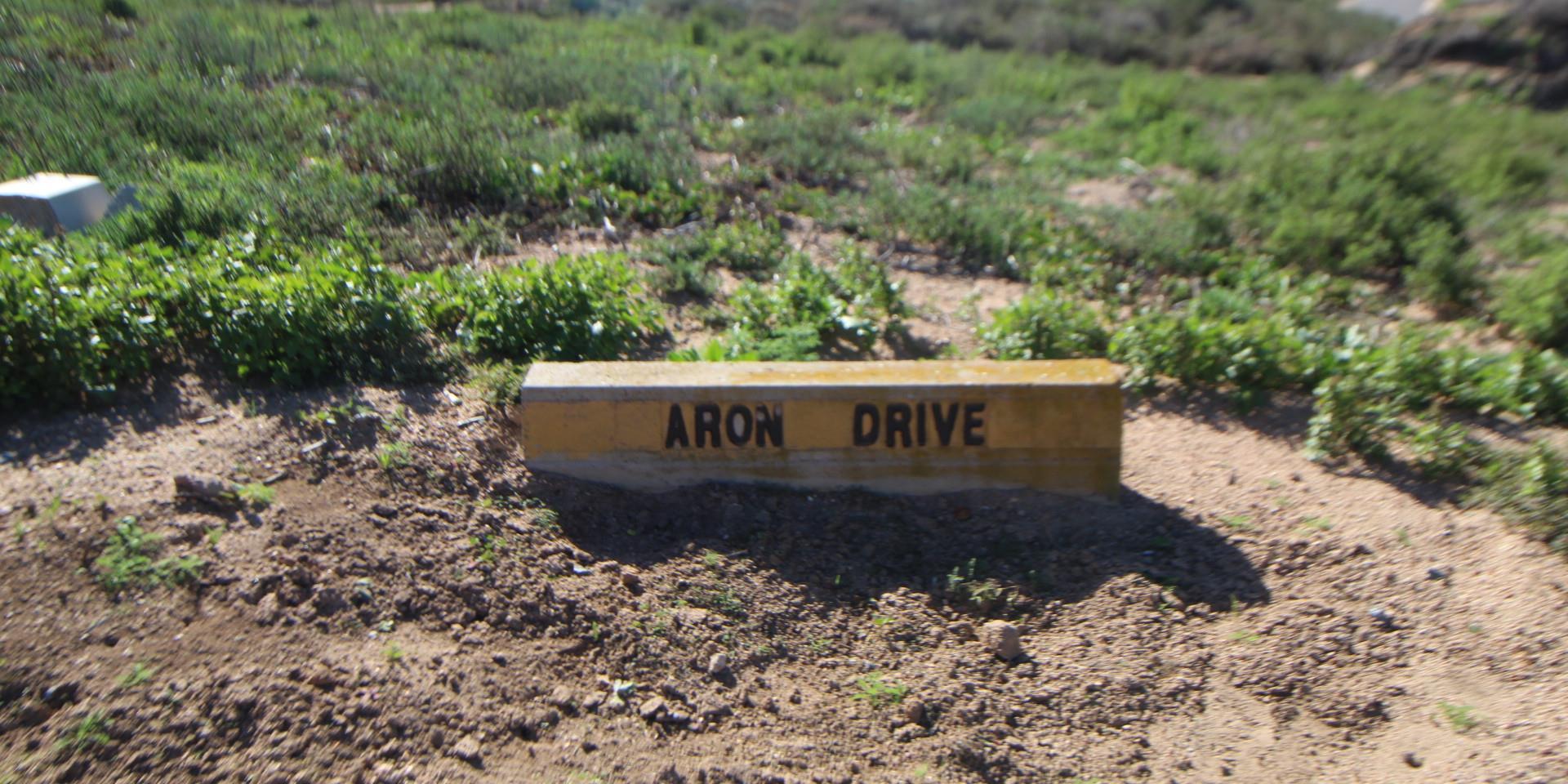 Image 4 of 6