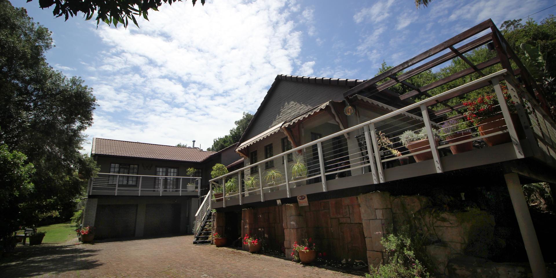 Image 1 of 6