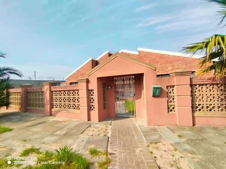 Main property image