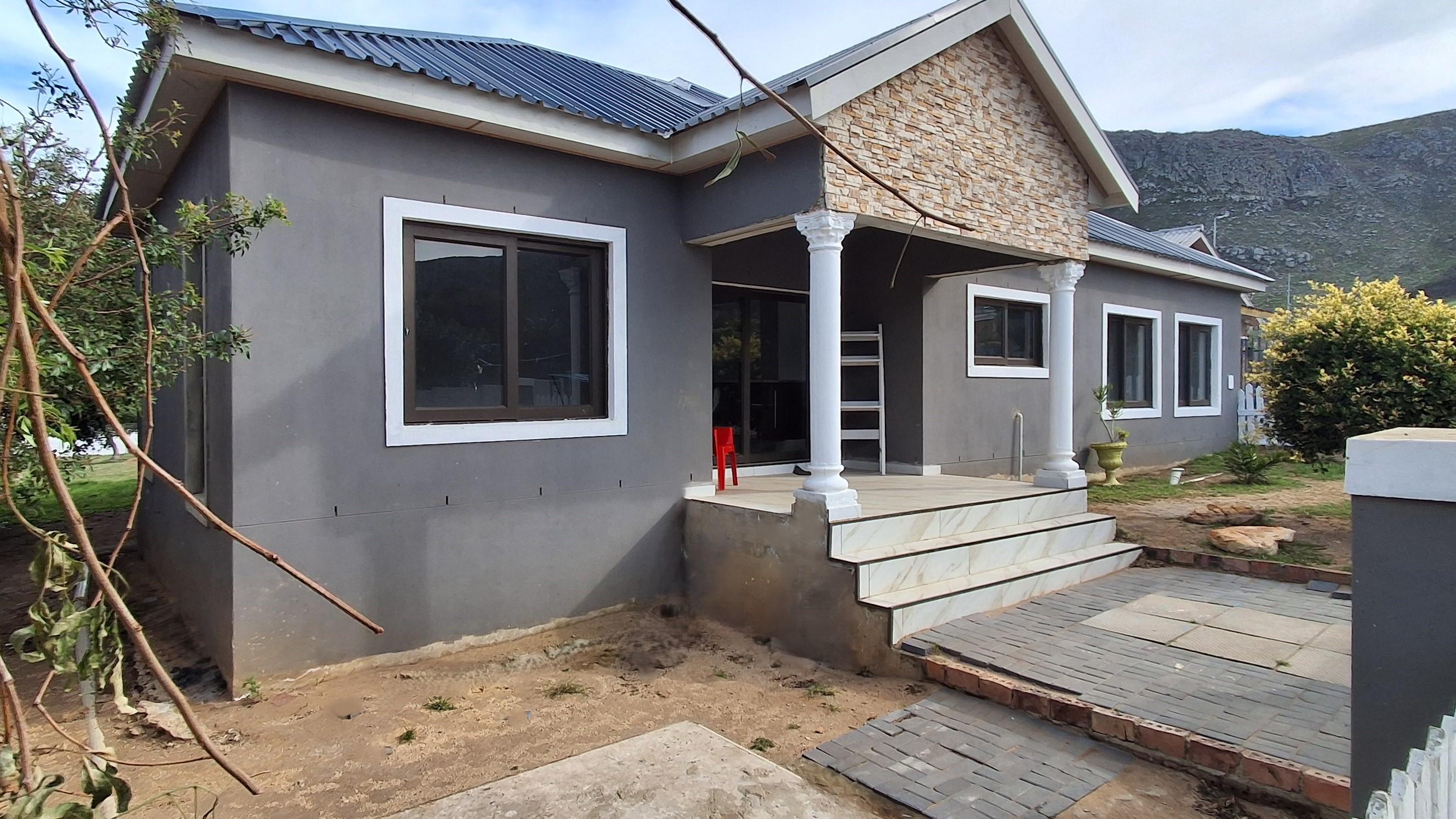 Image 2 of 6