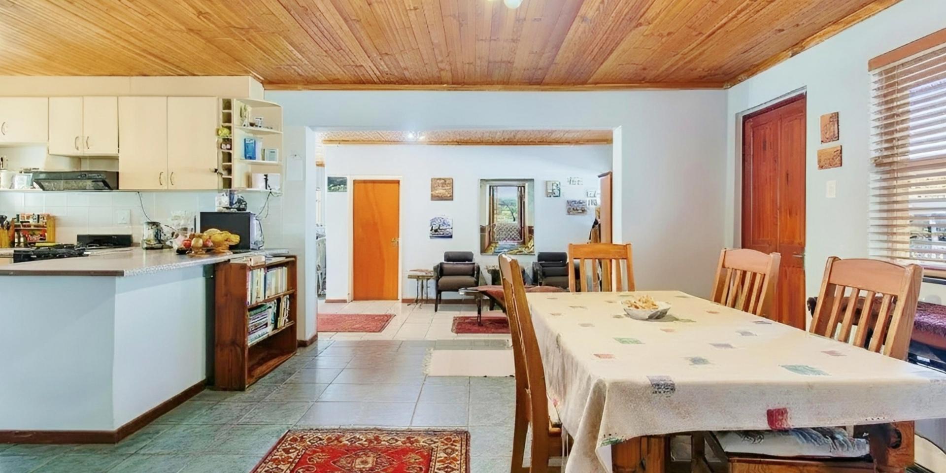Image 2 of 6