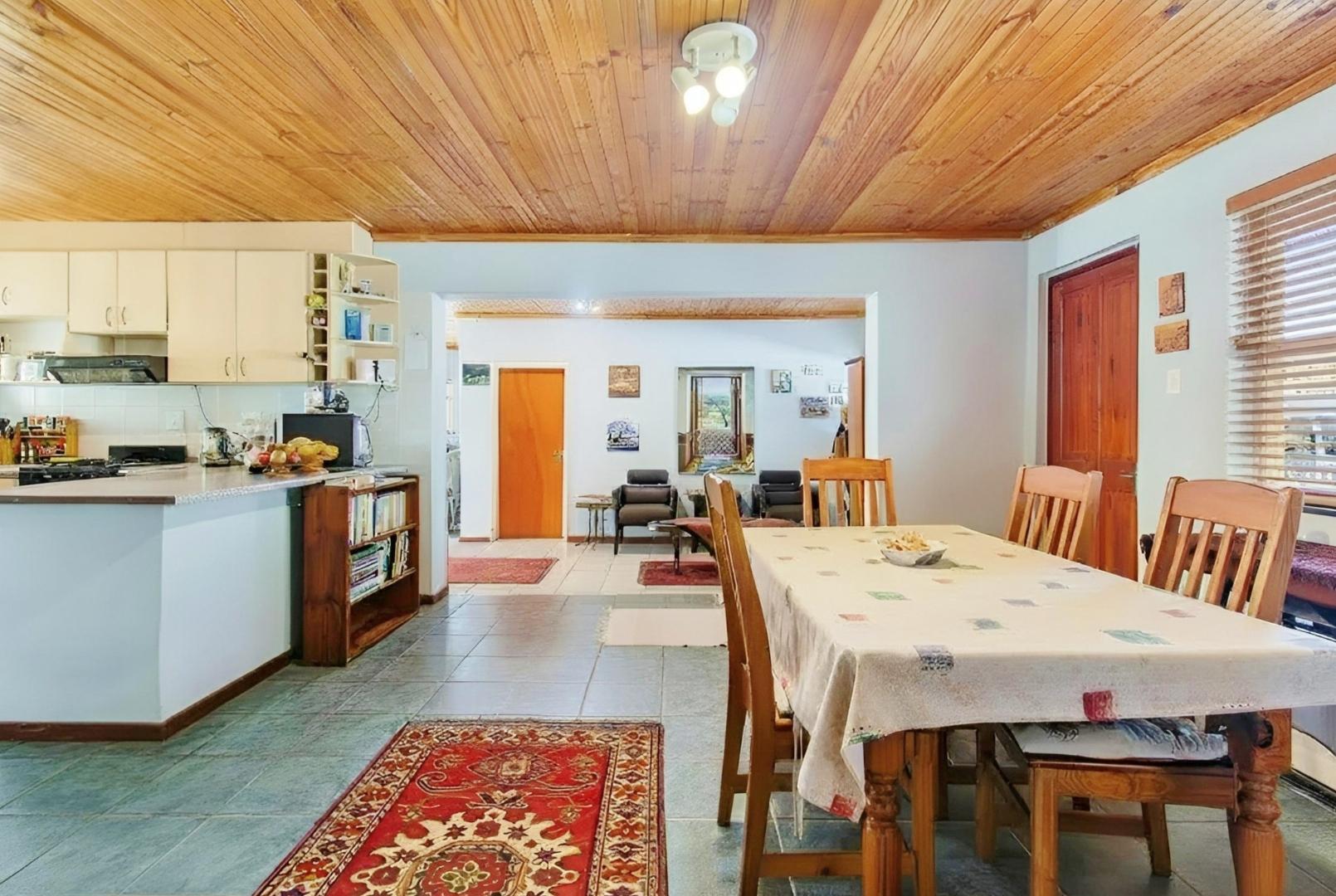 Image 2 of 6