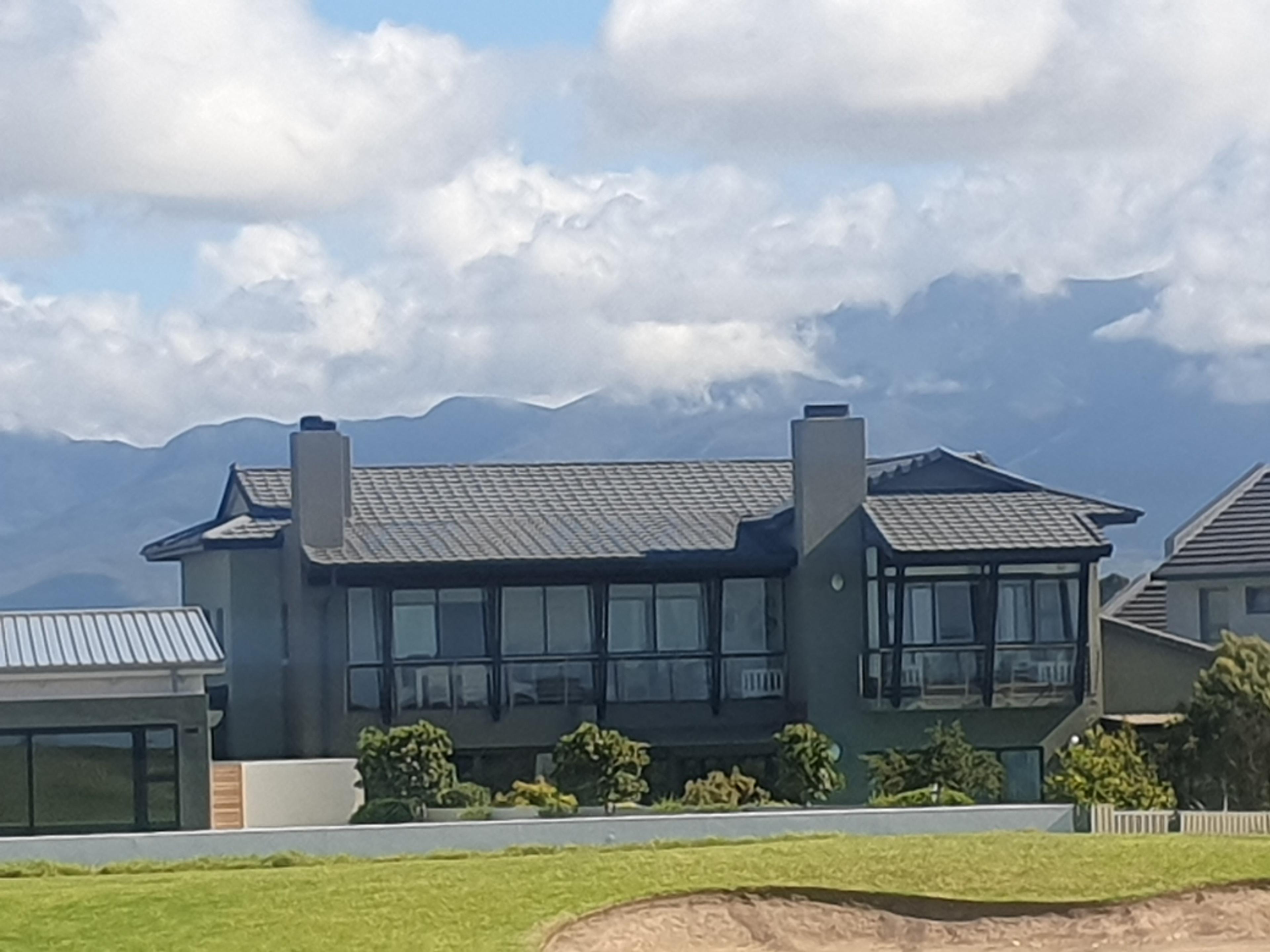 Image 4 of 6