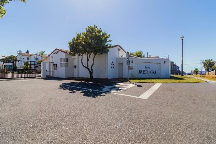 Main property image