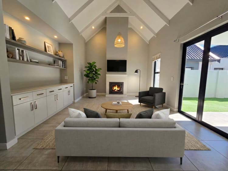 Main property image