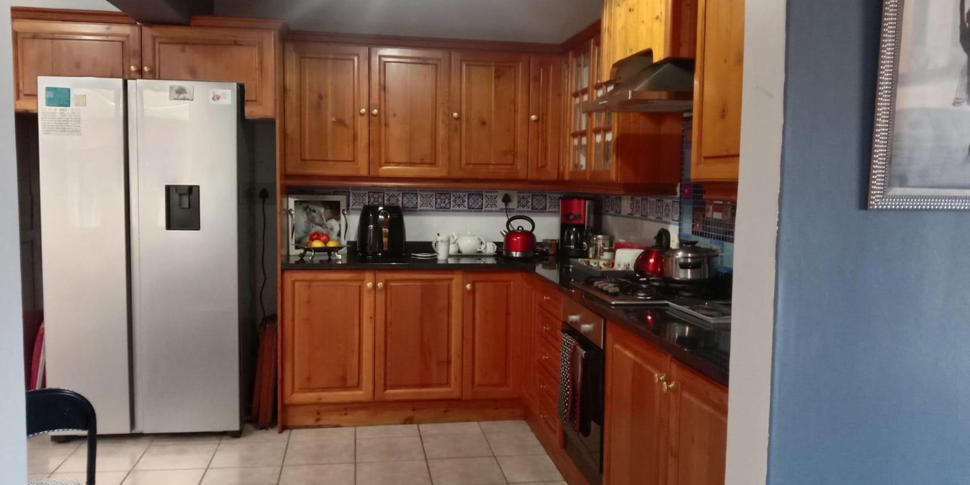 Image 5 of 6