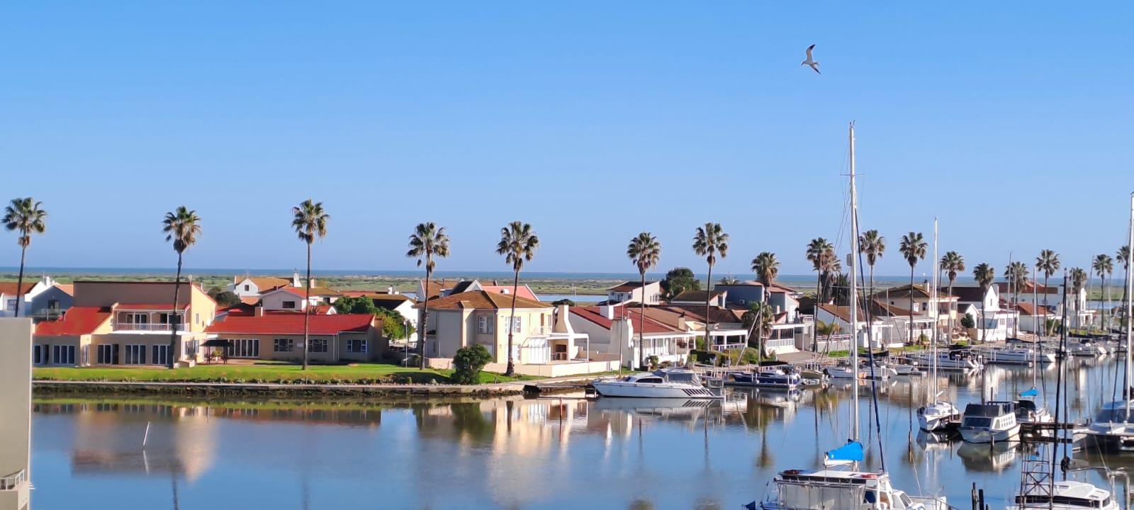 Image 4 of 6