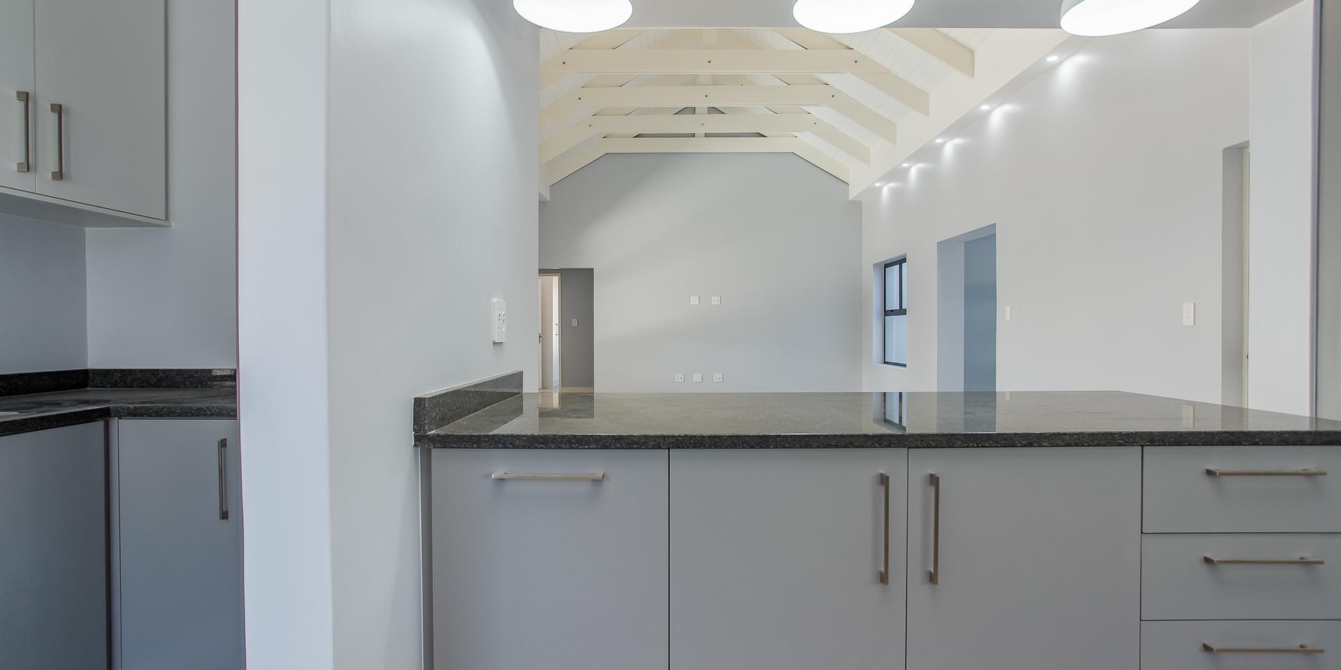Image 5 of 6