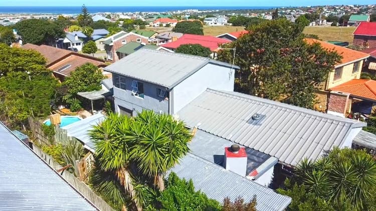 Main property image