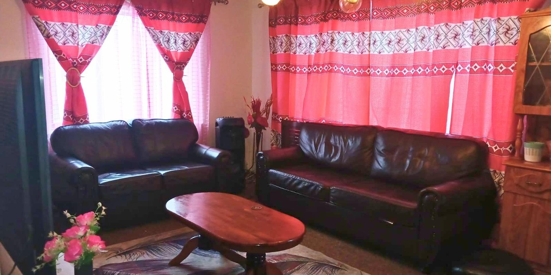 Image 3 of 6