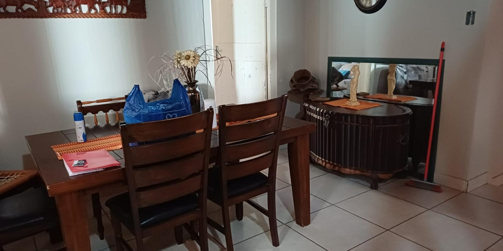 Image 5 of 6