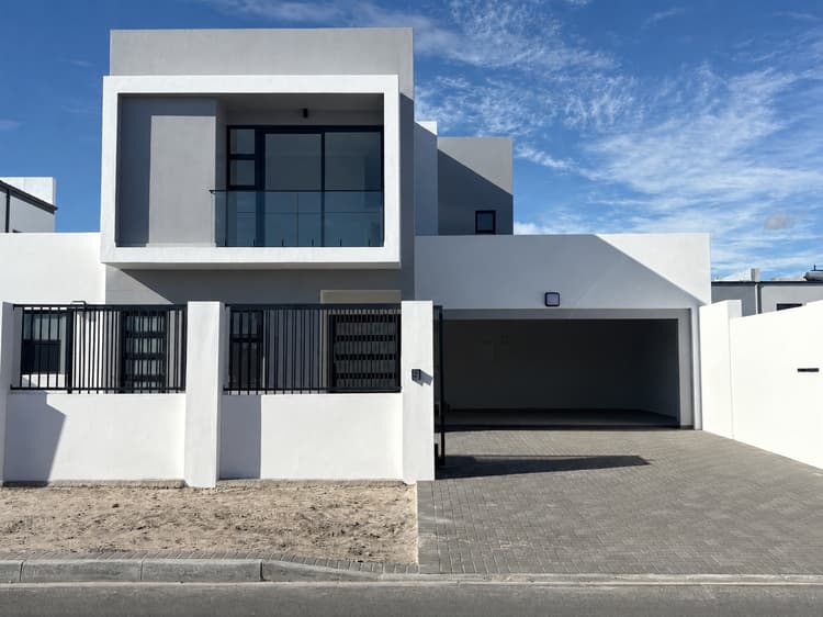 Main property image