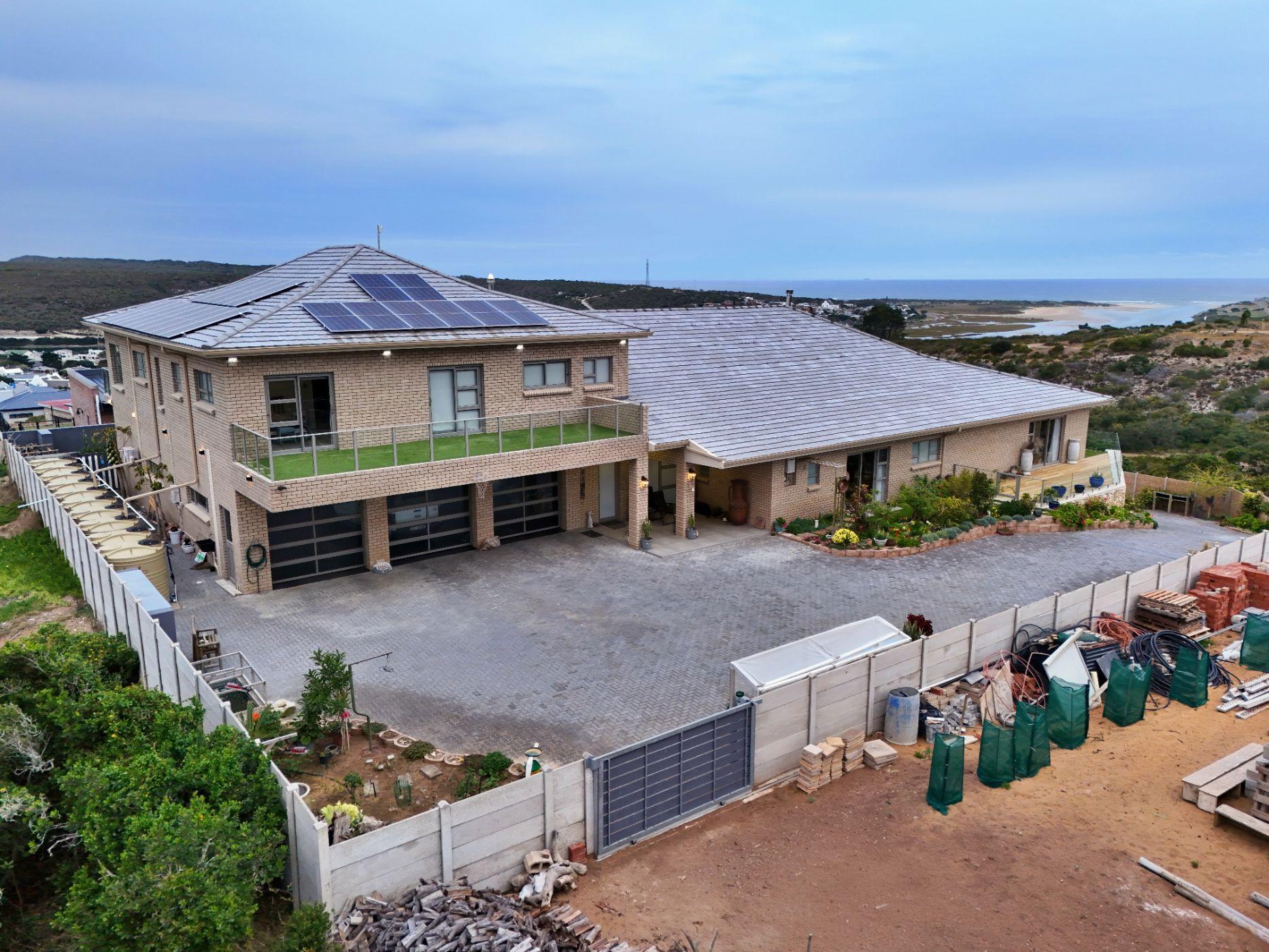 Image 3 of 6