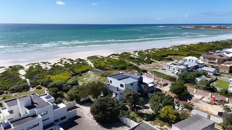 Main property image