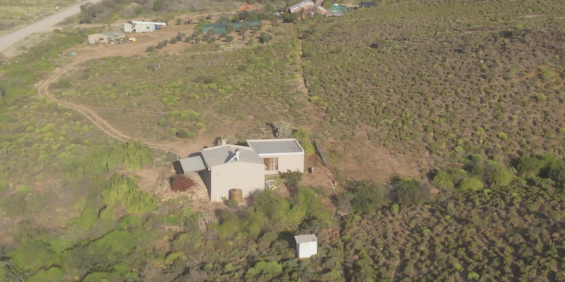 Image 4 of 6