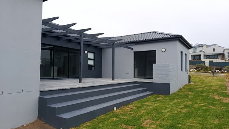 Main property image