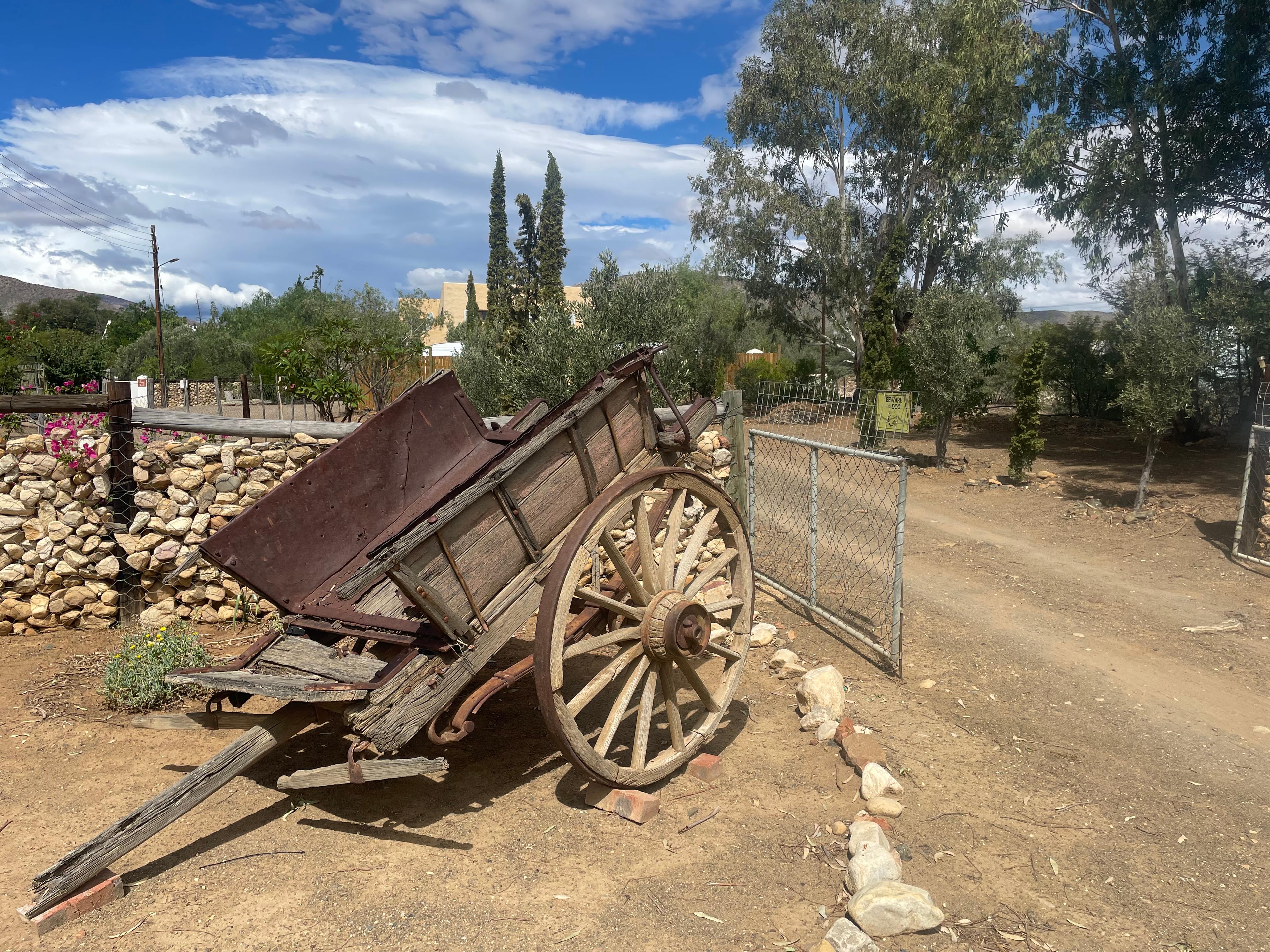 Image 2 of 6