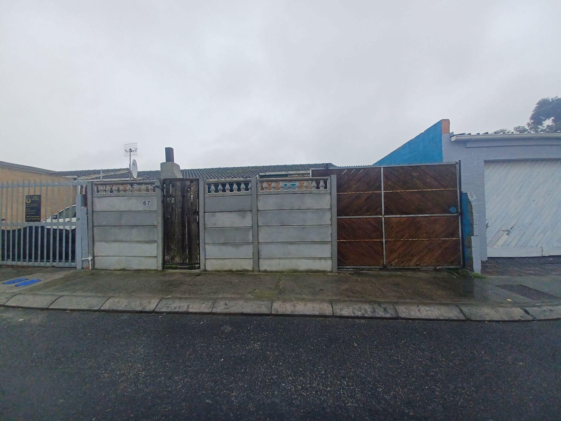 Image 4 of 6
