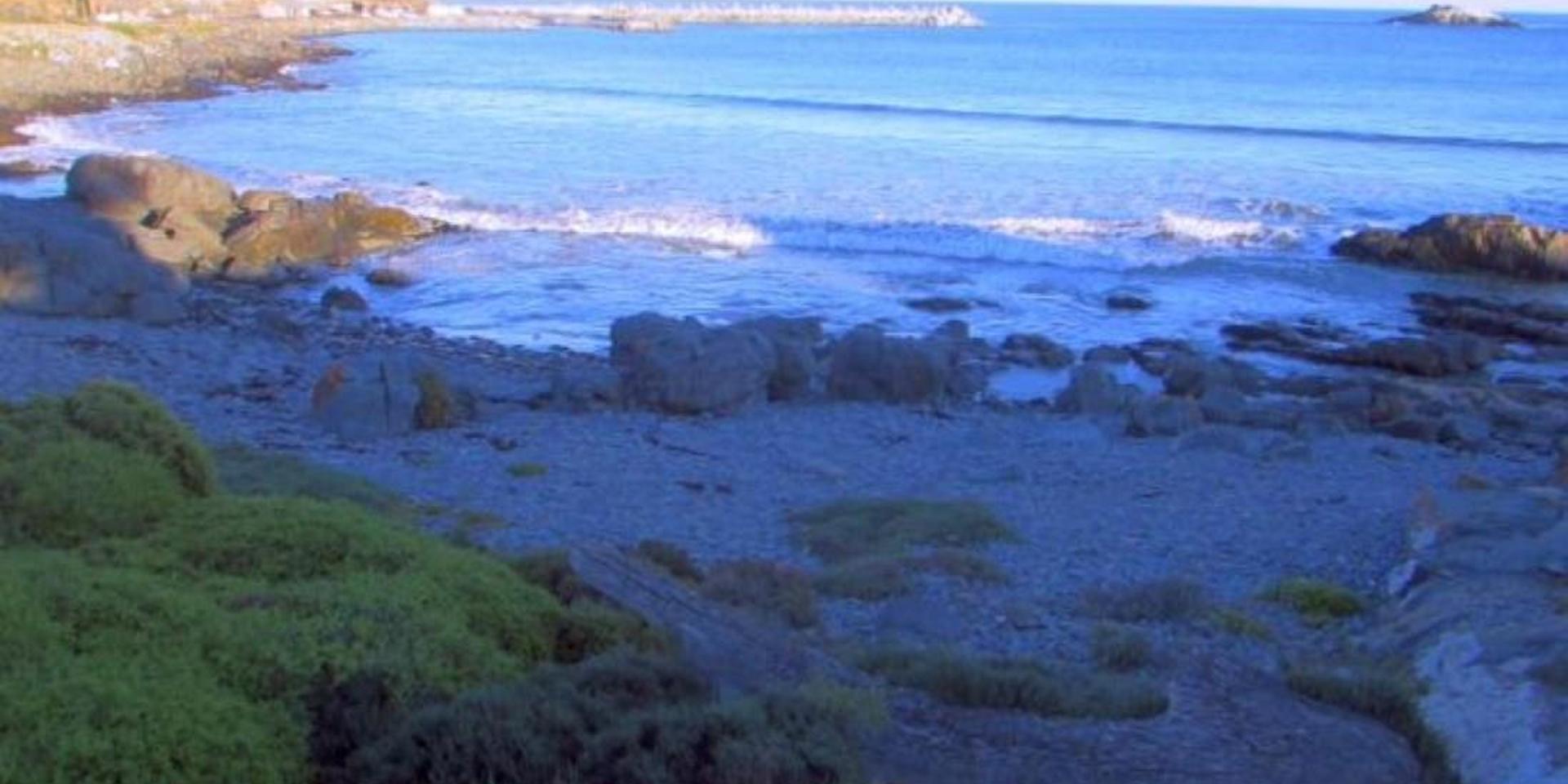 Image 5 of 6