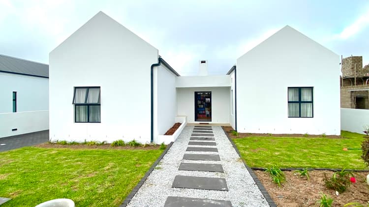 Main property image