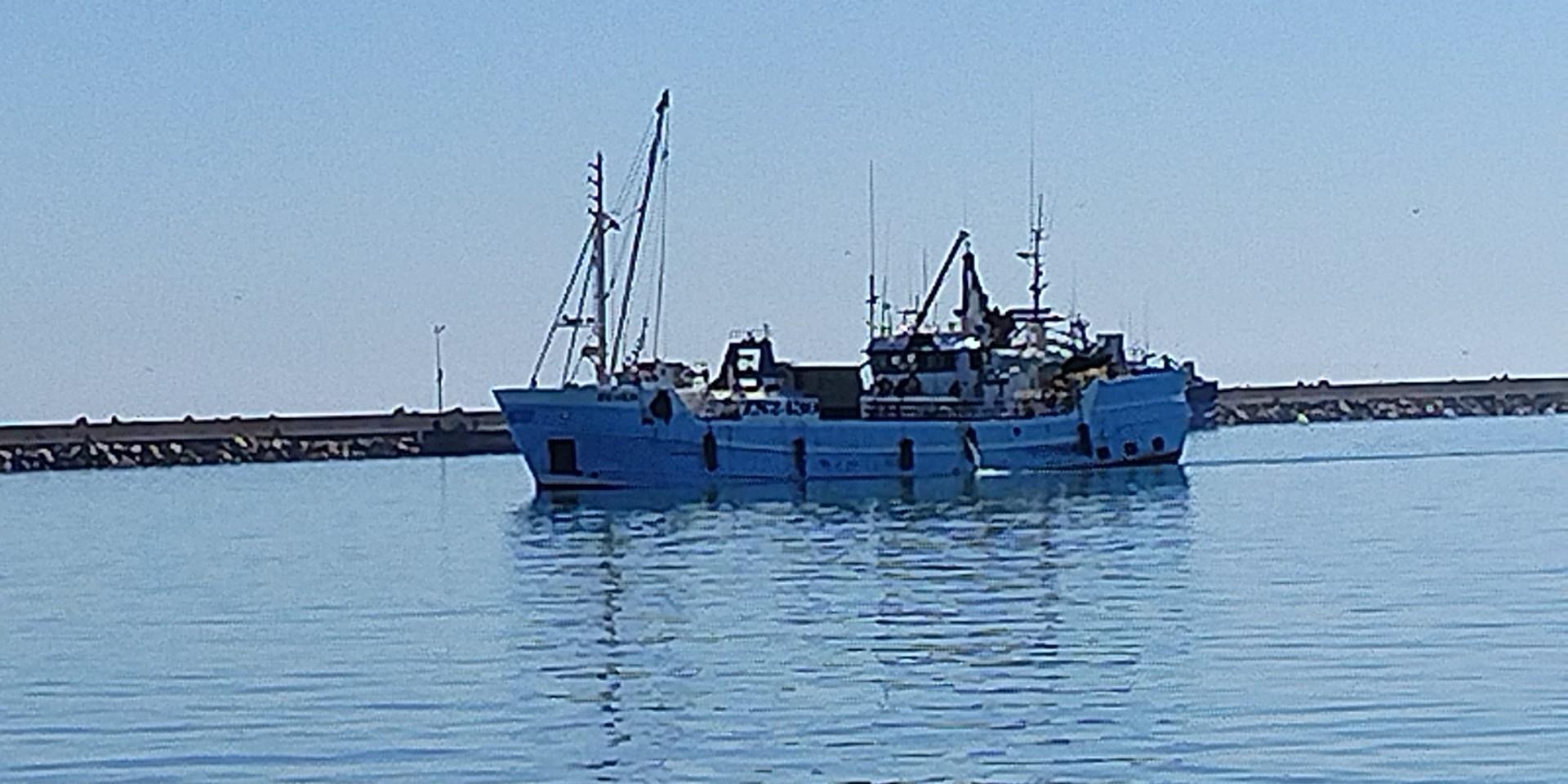 Image 5 of 6