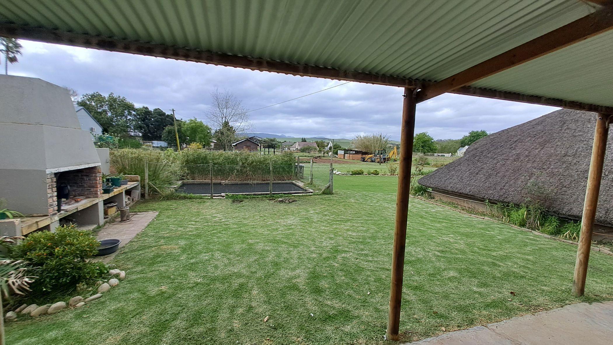 Image 4 of 6