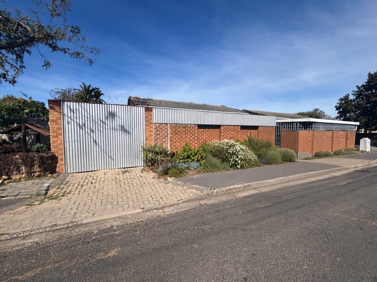 Main property image