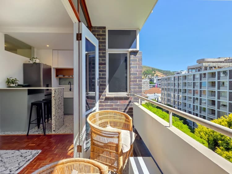 Main property image
