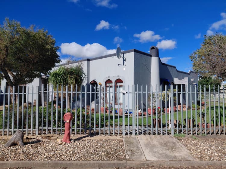 Main property image