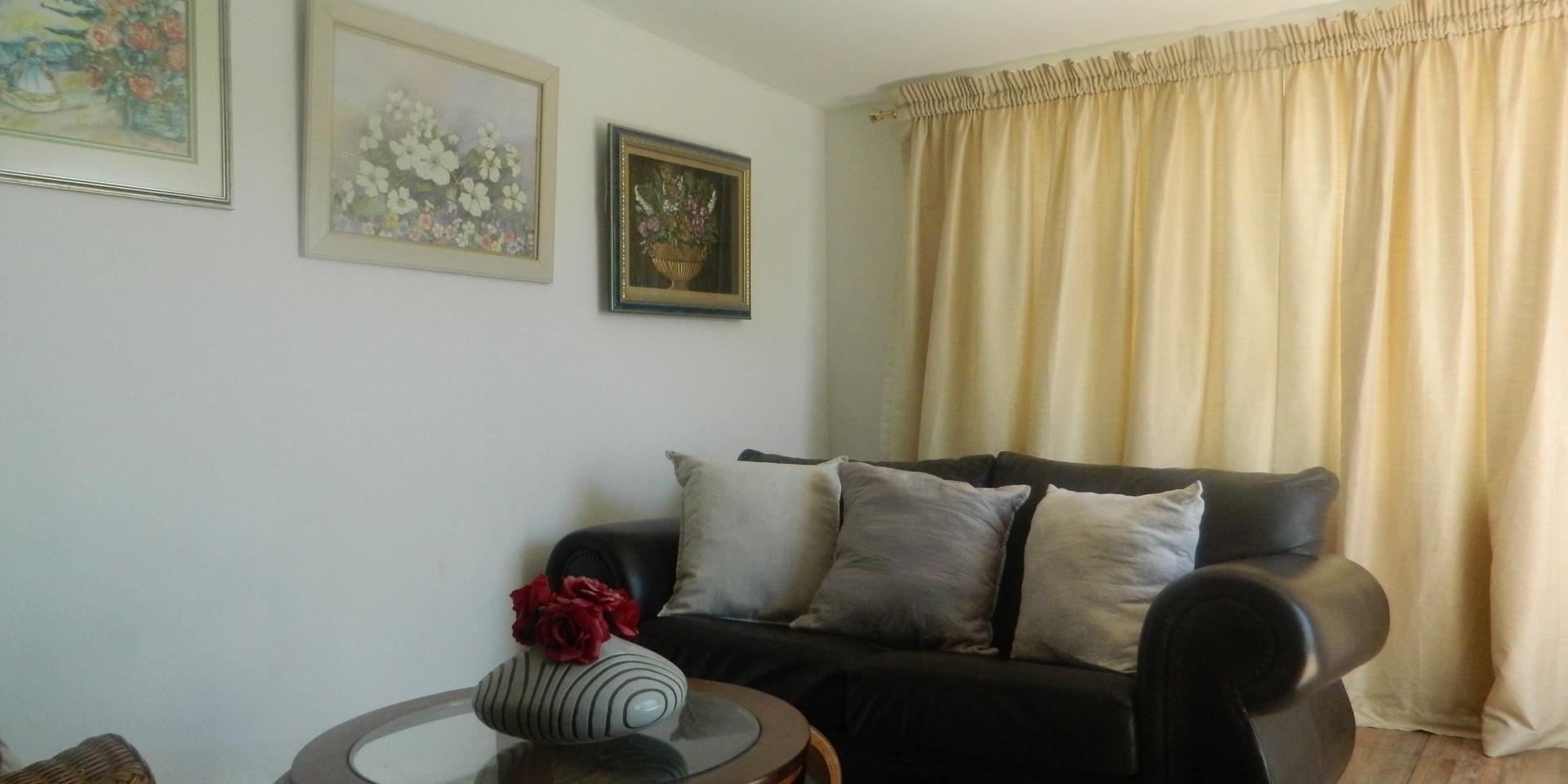 Image 2 of 6