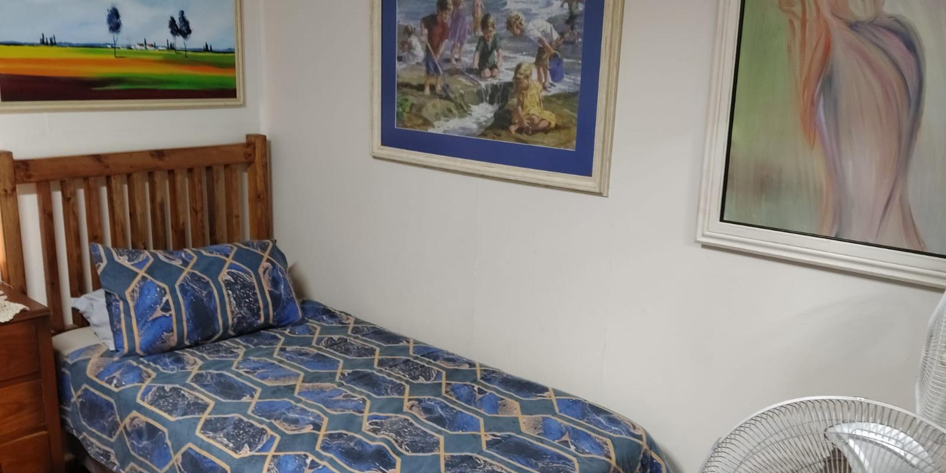 Image 4 of 6