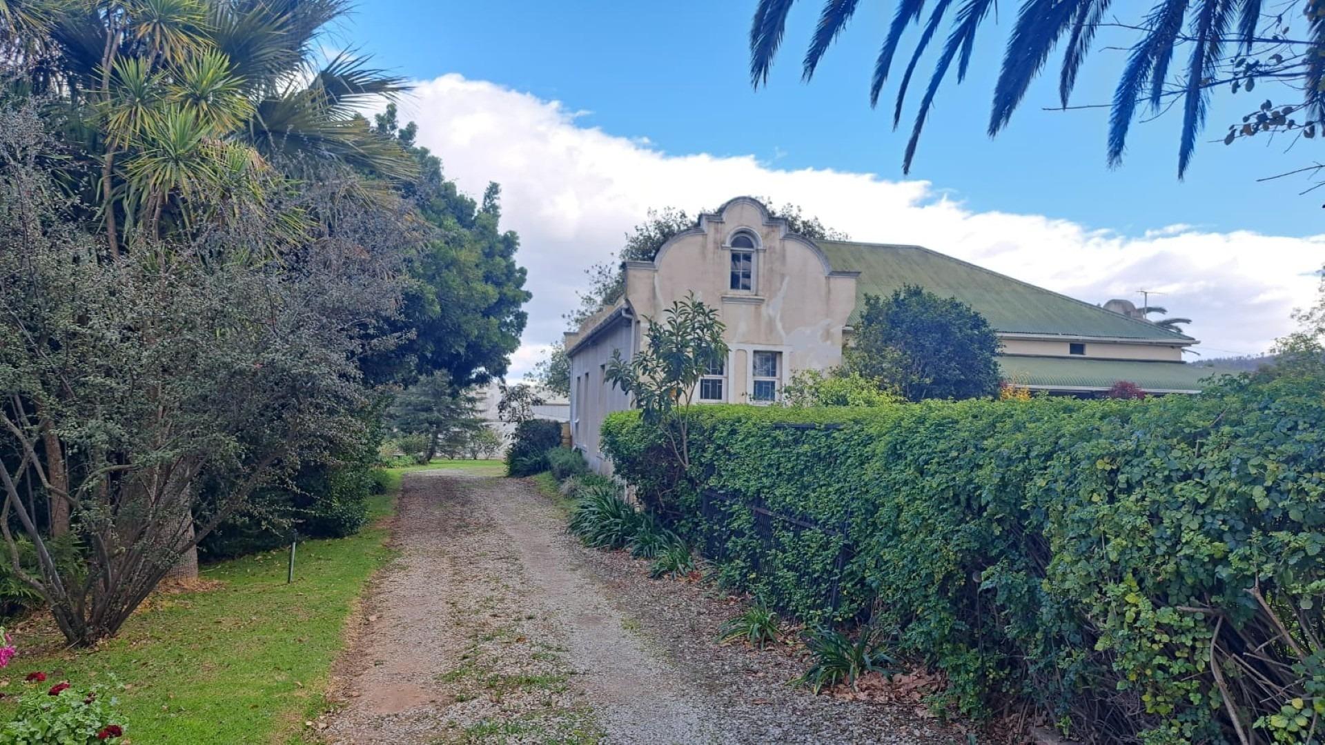 Image 4 of 6
