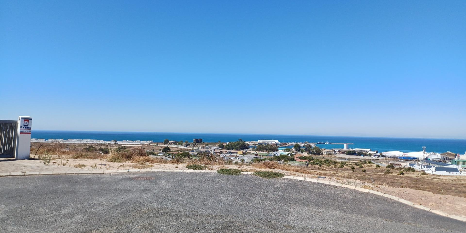 Image 2 of 6