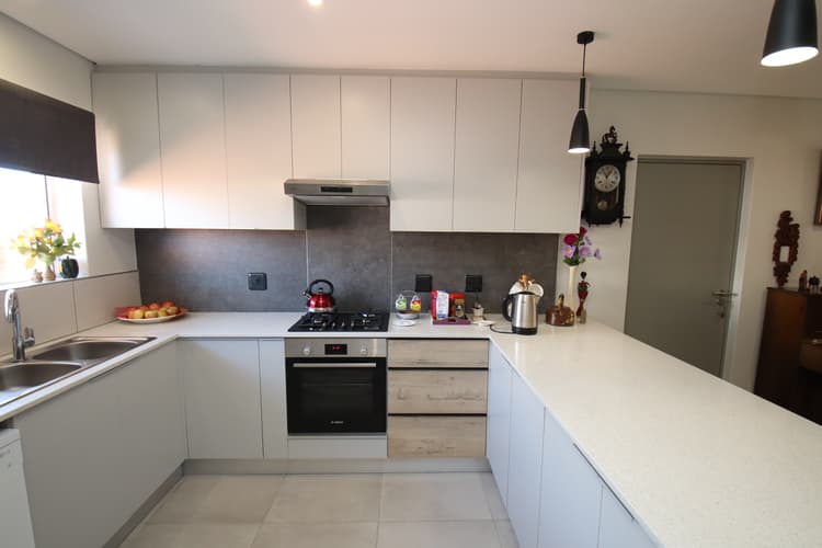 Main property image