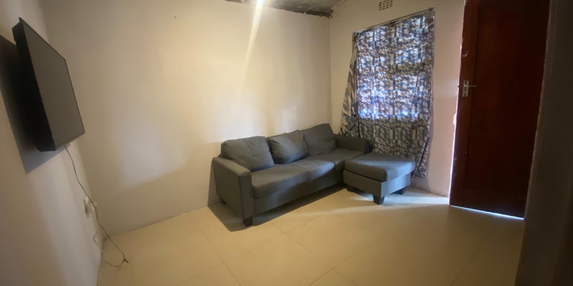 Image 5 of 6