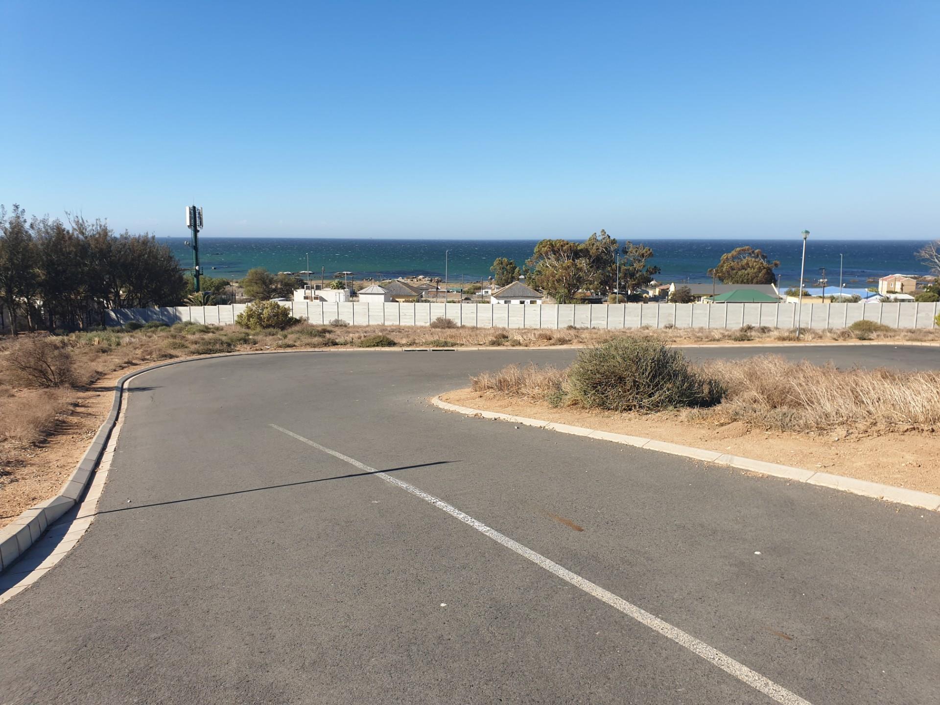 Image 4 of 6